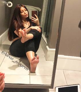 Aundrea Seagren feet photo 19