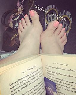 Aundrea Seagren feet photo 18