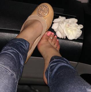 Aundrea Seagren feet photo 16