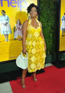 Aunjanue Ellis feet photo 20