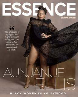 Aunjanue Ellis feet photo 1