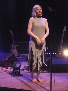 Aurora Aksnes feet photo thumbnail