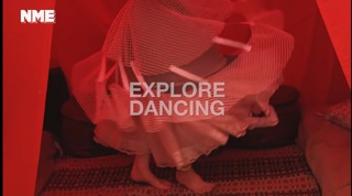 Aurora Aksnes feet photo thumbnail
