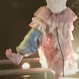 Aurora Aksnes feet photo thumbnail