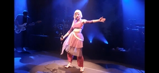 Aurora Aksnes feet photo thumbnail
