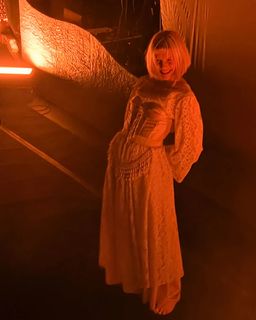 Aurora Aksnes feet photo thumbnail