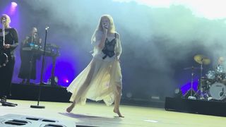 Aurora Aksnes feet photo thumbnail