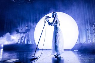 Aurora Aksnes feet photo thumbnail