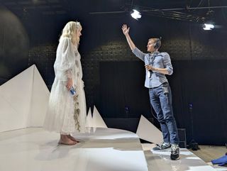 Aurora Aksnes feet photo thumbnail