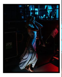 Aurora Aksnes feet photo 5