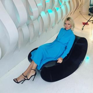 Aurora feet photo 3
