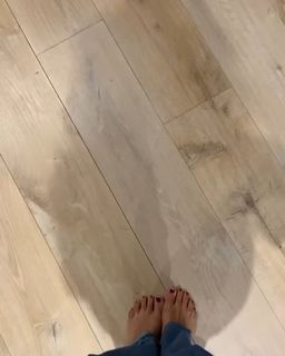 Aurora Perrineau feet photo 2