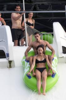 Aurora Ramazzotti feet photo thumbnail