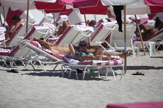 Aurora Ramazzotti feet photo thumbnail