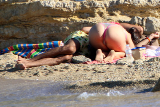 Aurora Ramazzotti feet photo thumbnail