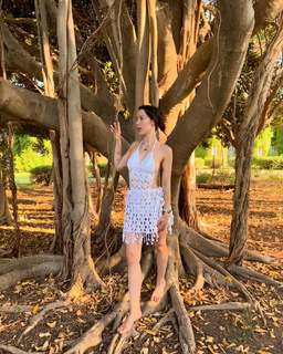Aurora Ramazzotti feet photo thumbnail