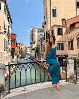 Aurora Ruffino feet photo 4
