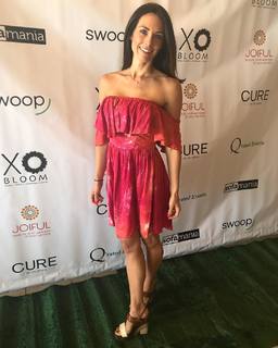 Autumn Calabrese feet photo 14