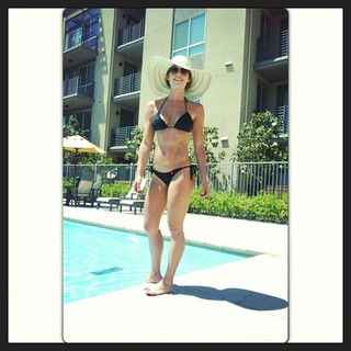 Autumn Calabrese feet photo 4