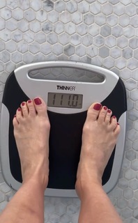 Autumn Calabrese feet photo 14