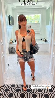 Autumn Calabrese feet photo 9