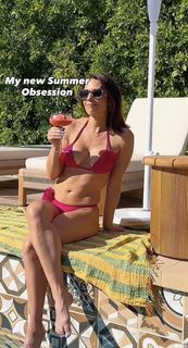 Autumn Calabrese feet photo 3
