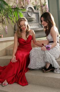 Autumn Reeser feet photo thumbnail