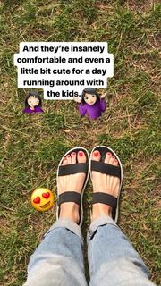 Autumn Reeser feet photo thumbnail