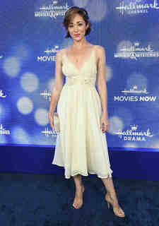 Autumn Reeser feet photo thumbnail