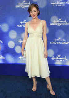 Autumn Reeser feet photo thumbnail
