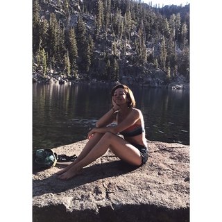 Autumn Reeser feet photo thumbnail