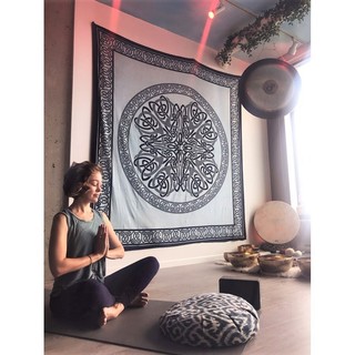 Autumn Reeser feet photo thumbnail