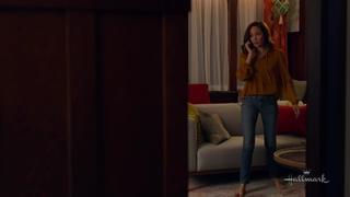Autumn Reeser feet photo thumbnail