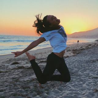 Ava Allan feet photo 16