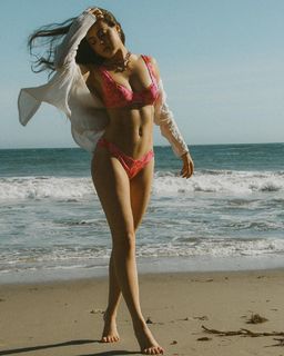 Ava Allan feet photo 18