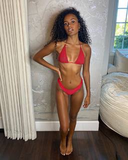 Ava Dash feet photo 1