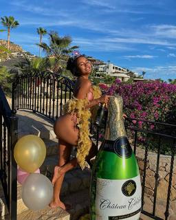 Ava Dash feet photo 17