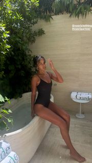 Ava Dash feet photo 12