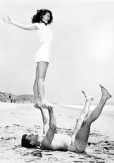 Ava Gardner feet photo thumbnail