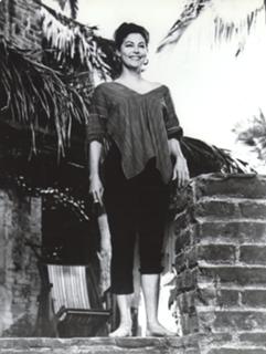 Ava Gardner feet photo thumbnail