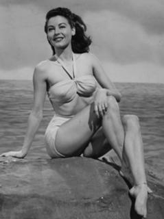 Ava Gardner feet photo thumbnail