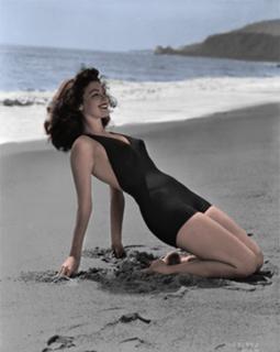Ava Gardner feet photo thumbnail