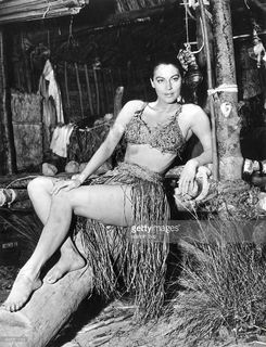 Ava Gardner feet photo thumbnail