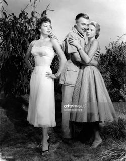 Ava Gardner feet photo thumbnail