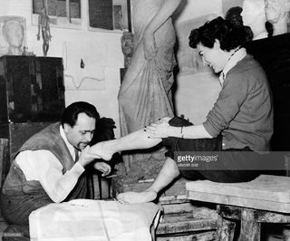 Ava Gardner feet photo thumbnail