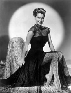 Ava Gardner feet photo thumbnail