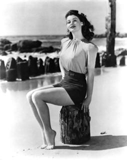 Ava Gardner feet photo thumbnail