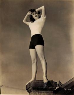 Ava Gardner feet photo thumbnail