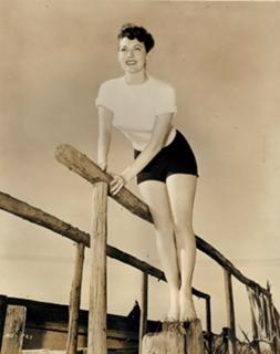 Ava Gardner feet photo thumbnail