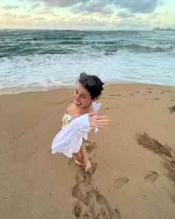 Ava Jules feet photo 10